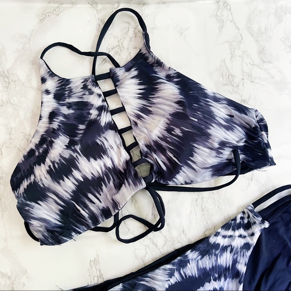 Other - NEW Reversible Tie-Dye Black White Bikini Set S/M